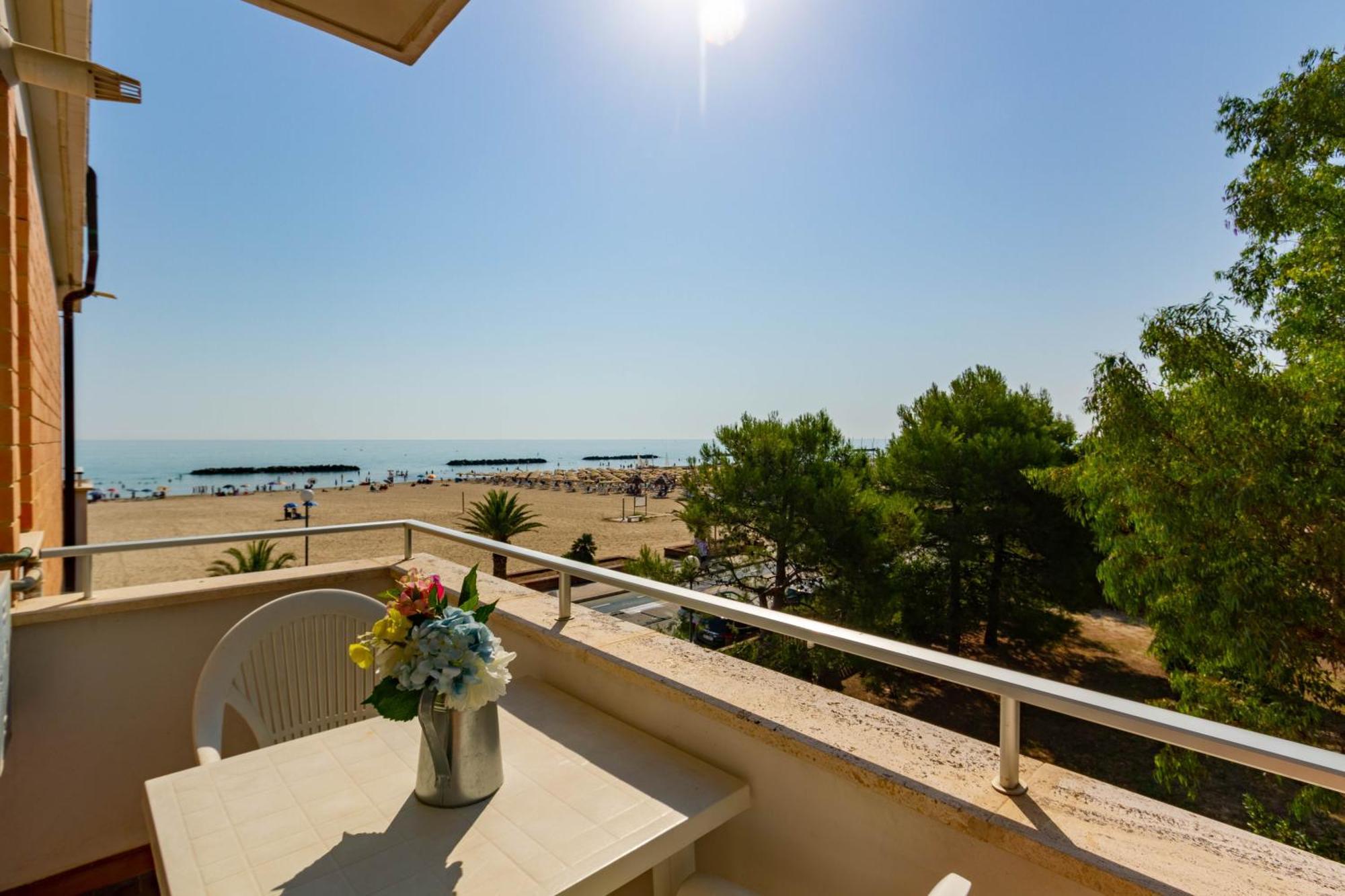 Appartamento Bellariva B2 - Myho Casa Porto San Giorgio Luaran gambar